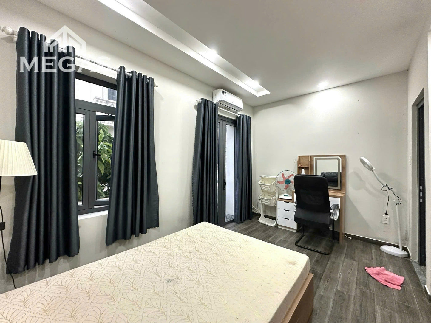 [009431]NVYSTUBC-NM01