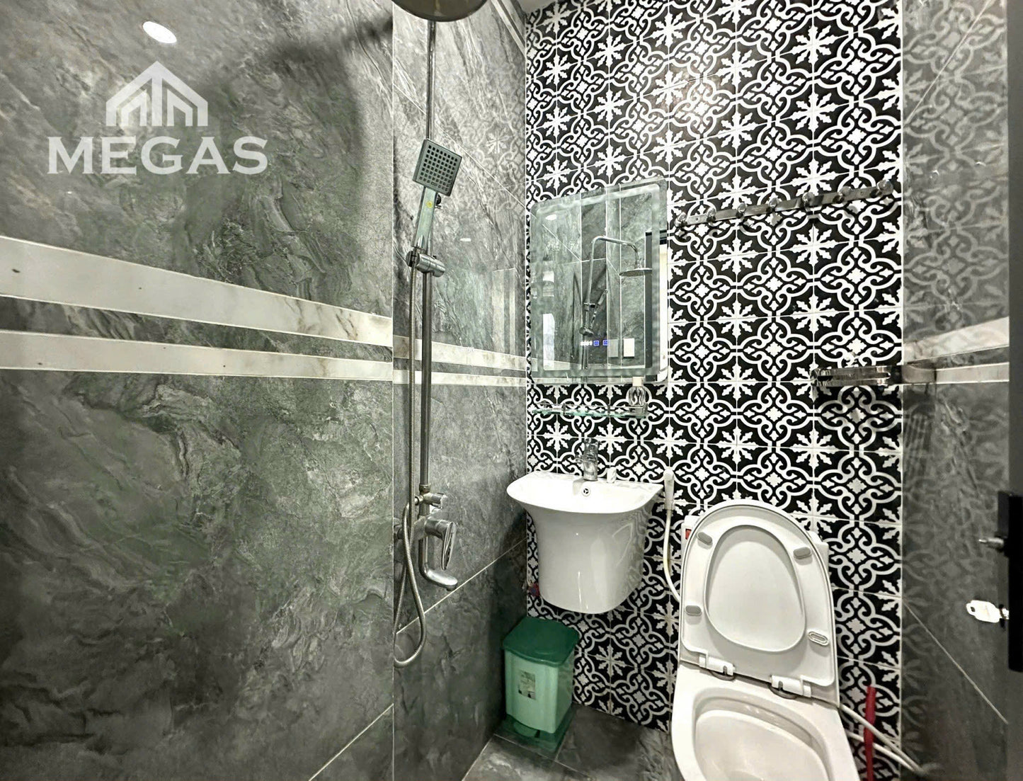 [009431]NVYSTUBC-NM01