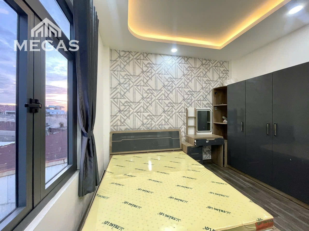 [009441]NVYSTUSK-NM02