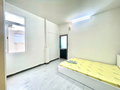 [008465]PVHSTUSK-NM01