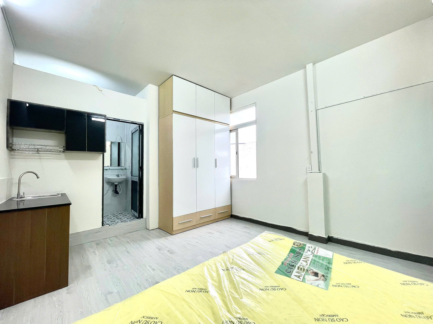 [008465]PVHSTUSK-NM01