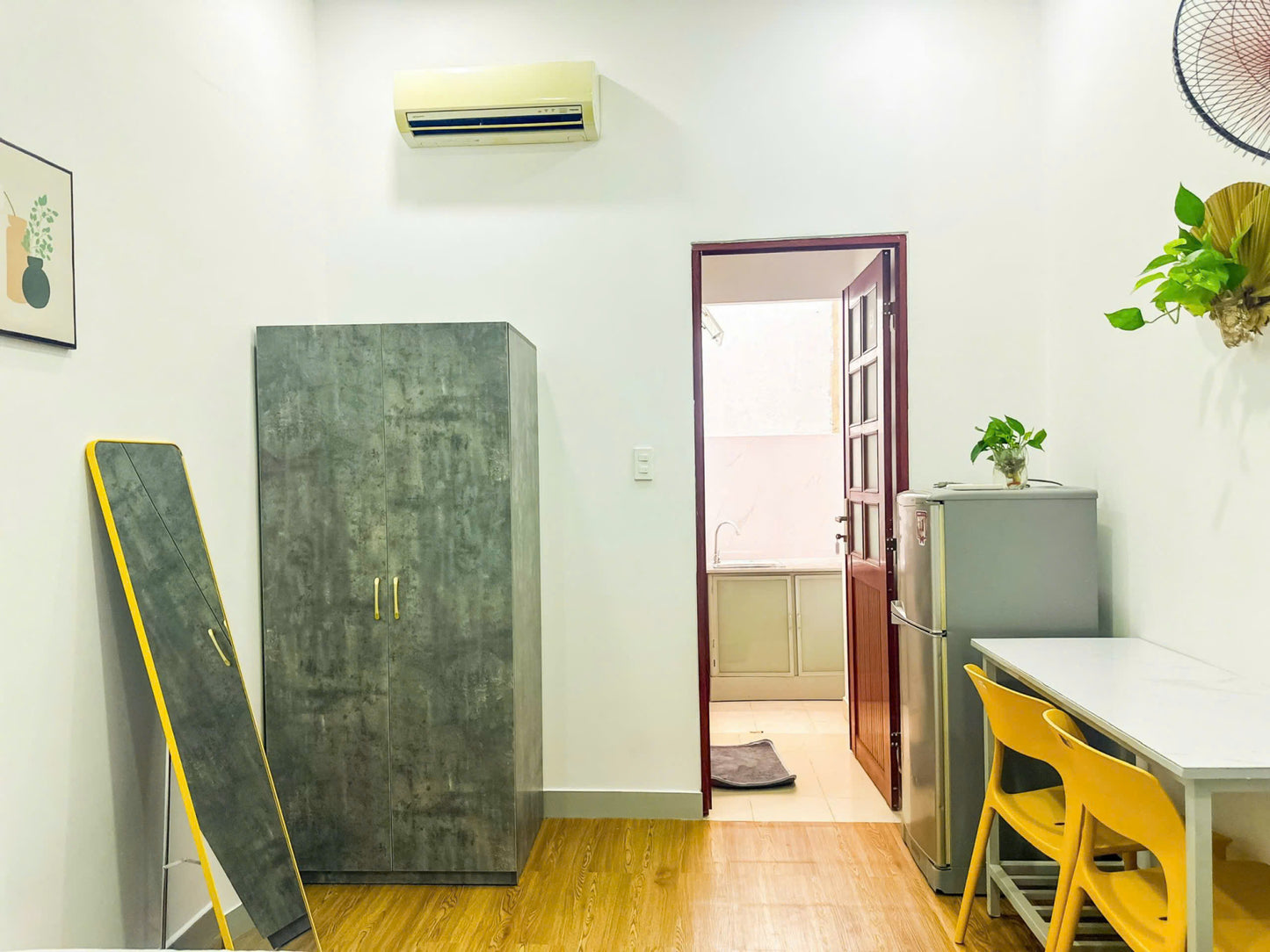 [008515]LVSSTUST-NM01