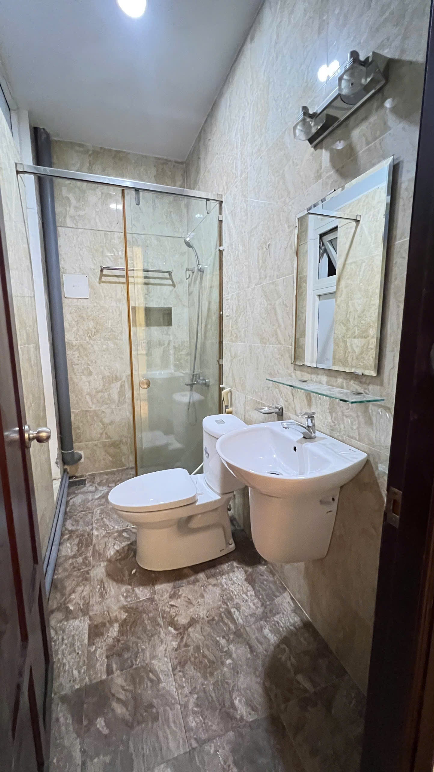 [008885]YTSTUBC-NM01