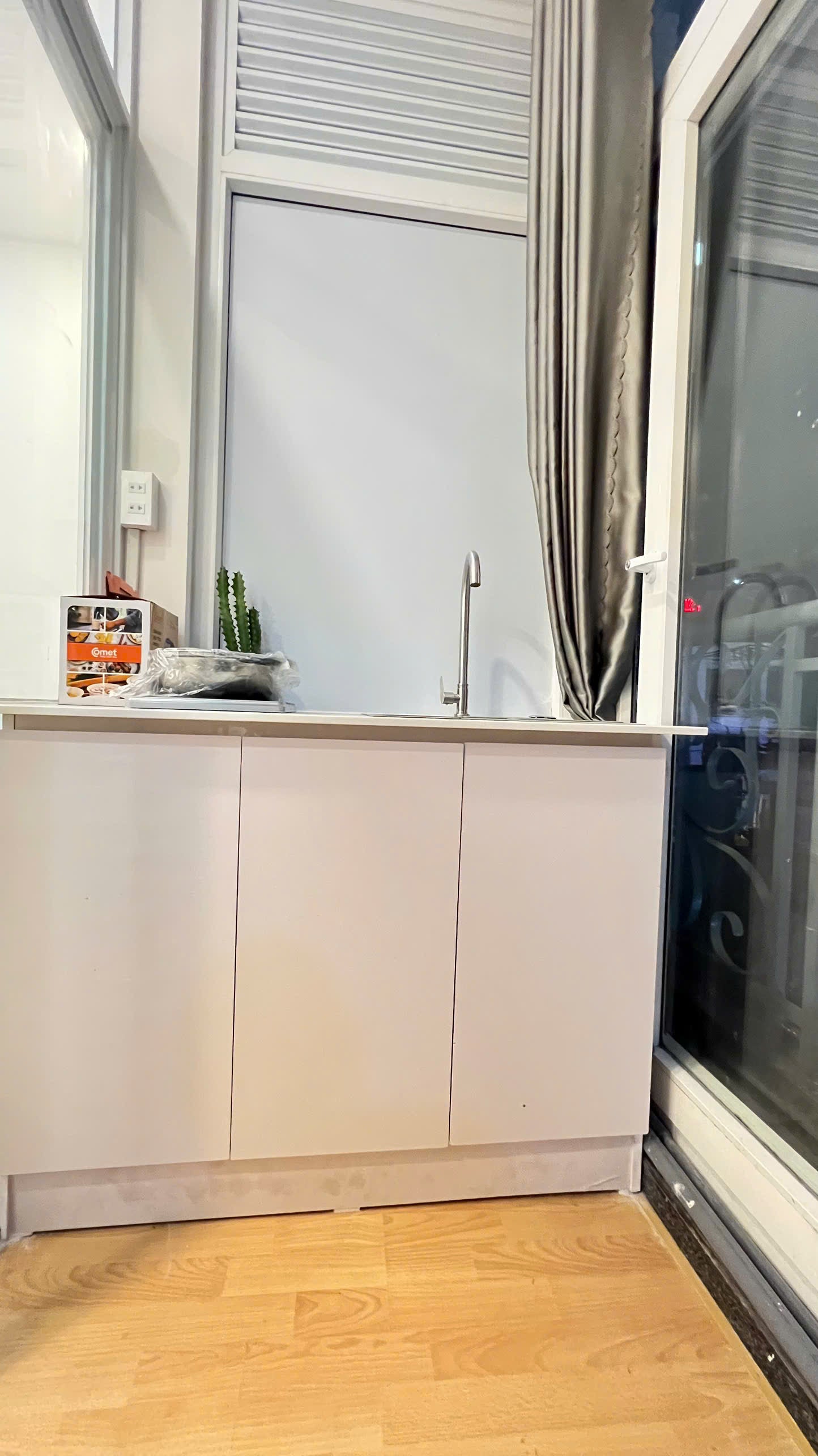 [008885]YTSTUBC-NM01