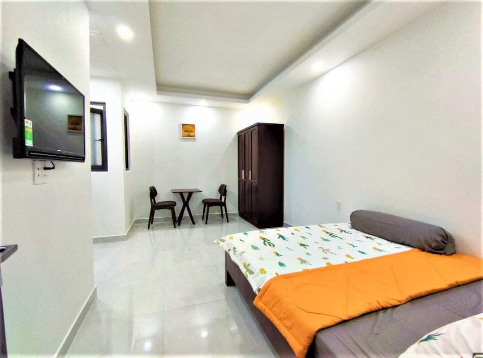 [008805]BVTSTUST-NM01