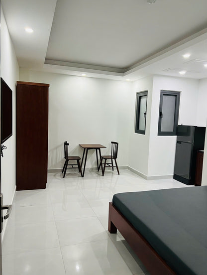 [008815]BVTSTUST-NM02