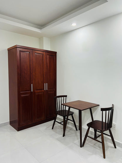 [008815]BVTSTUST-NM02