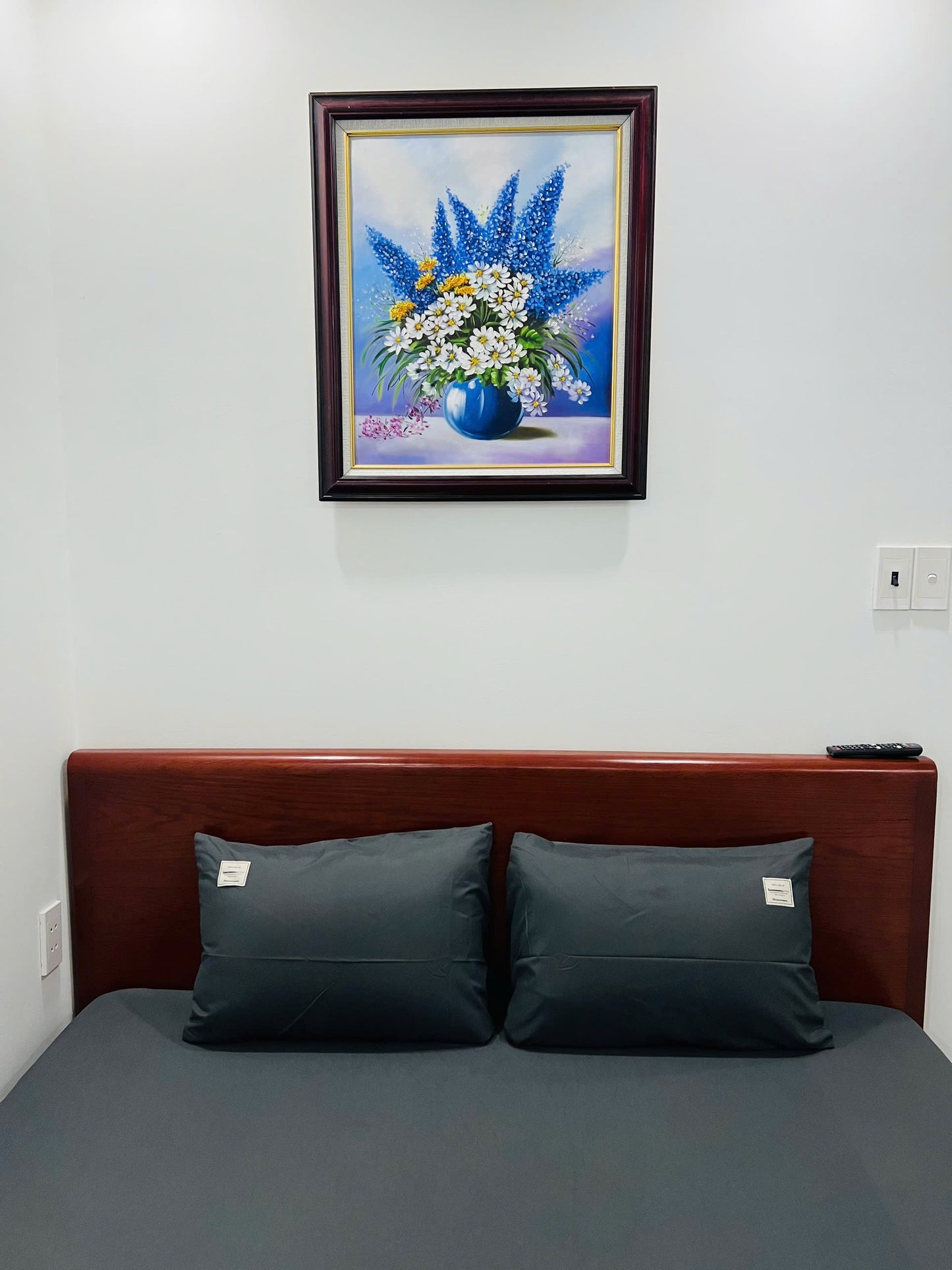 [008815]BVTSTUST-NM02