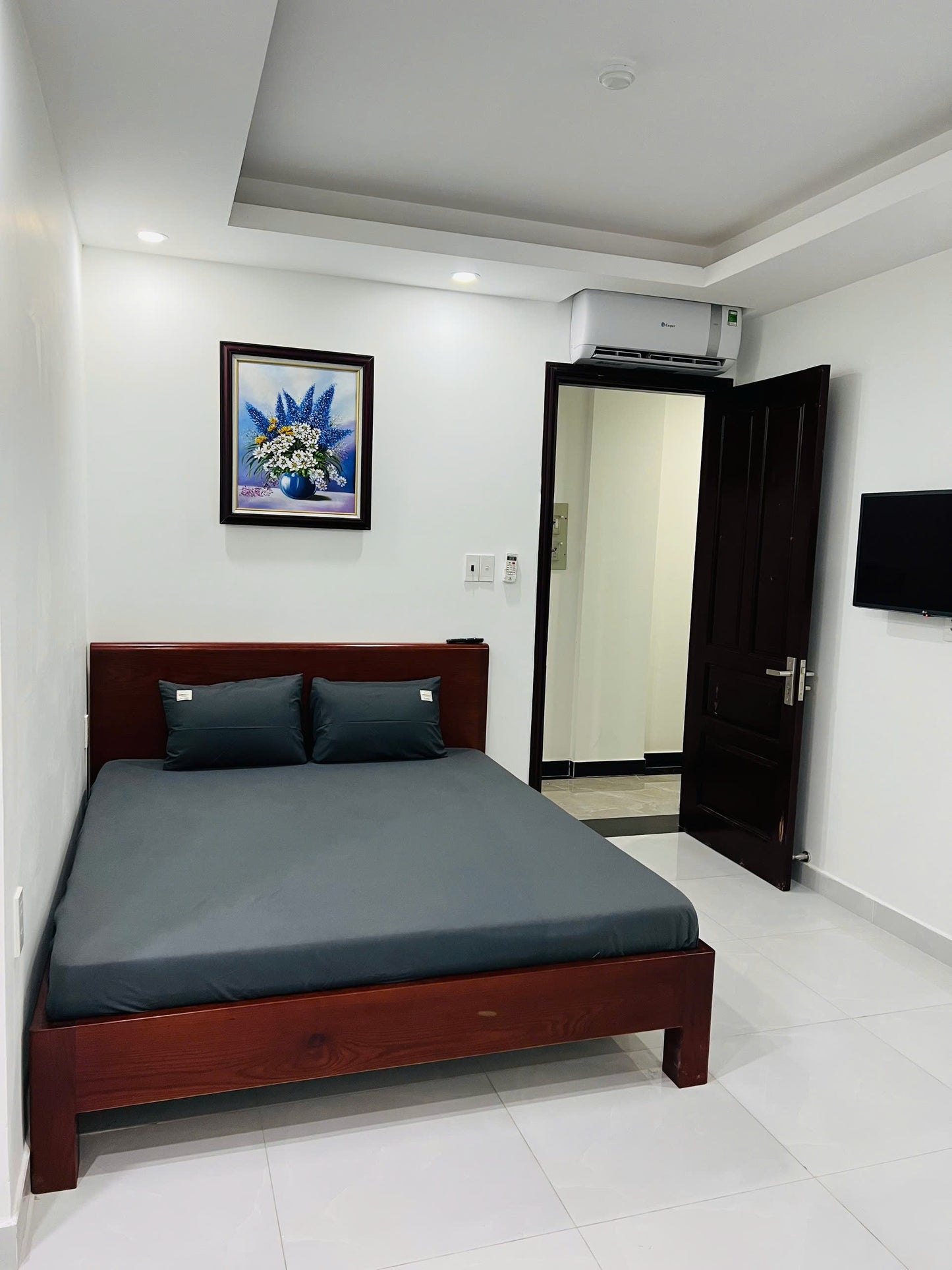 [008815]BVTSTUST-NM02