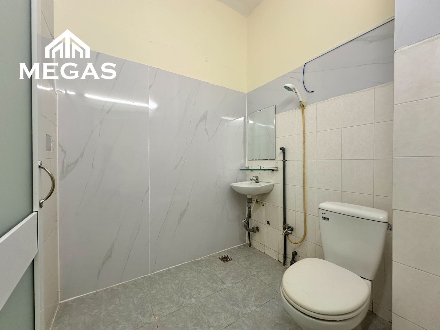 [009651]DLSTUHL-NM02