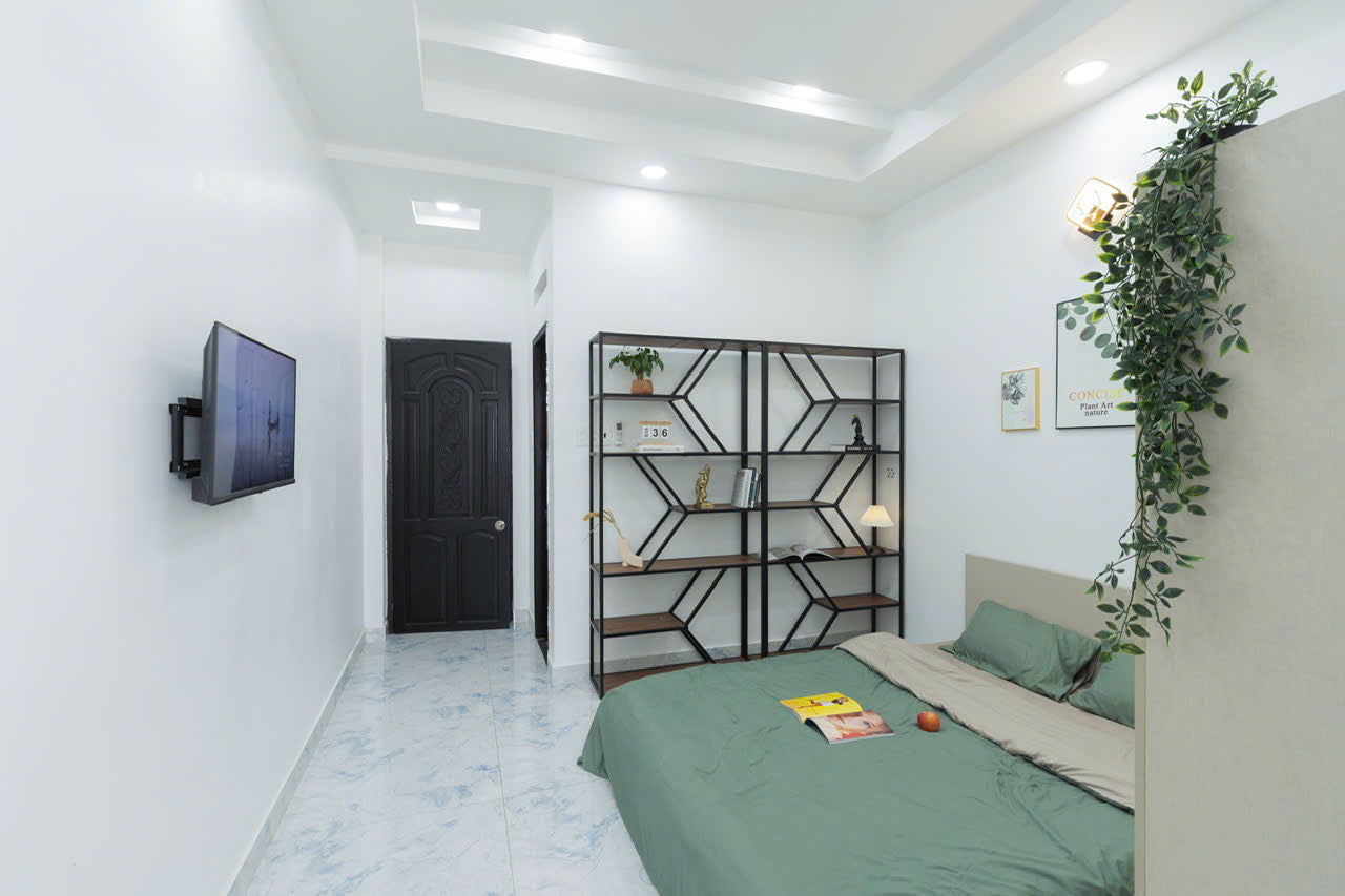 [008615]LLQSTUBC-NM01