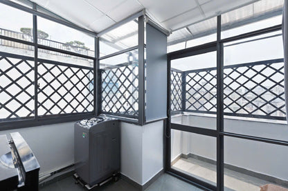 [008615]LLQSTUBC-NM01