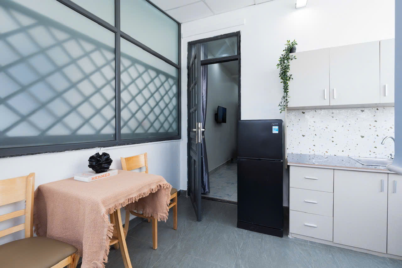 [008615]LLQSTUBC-NM01