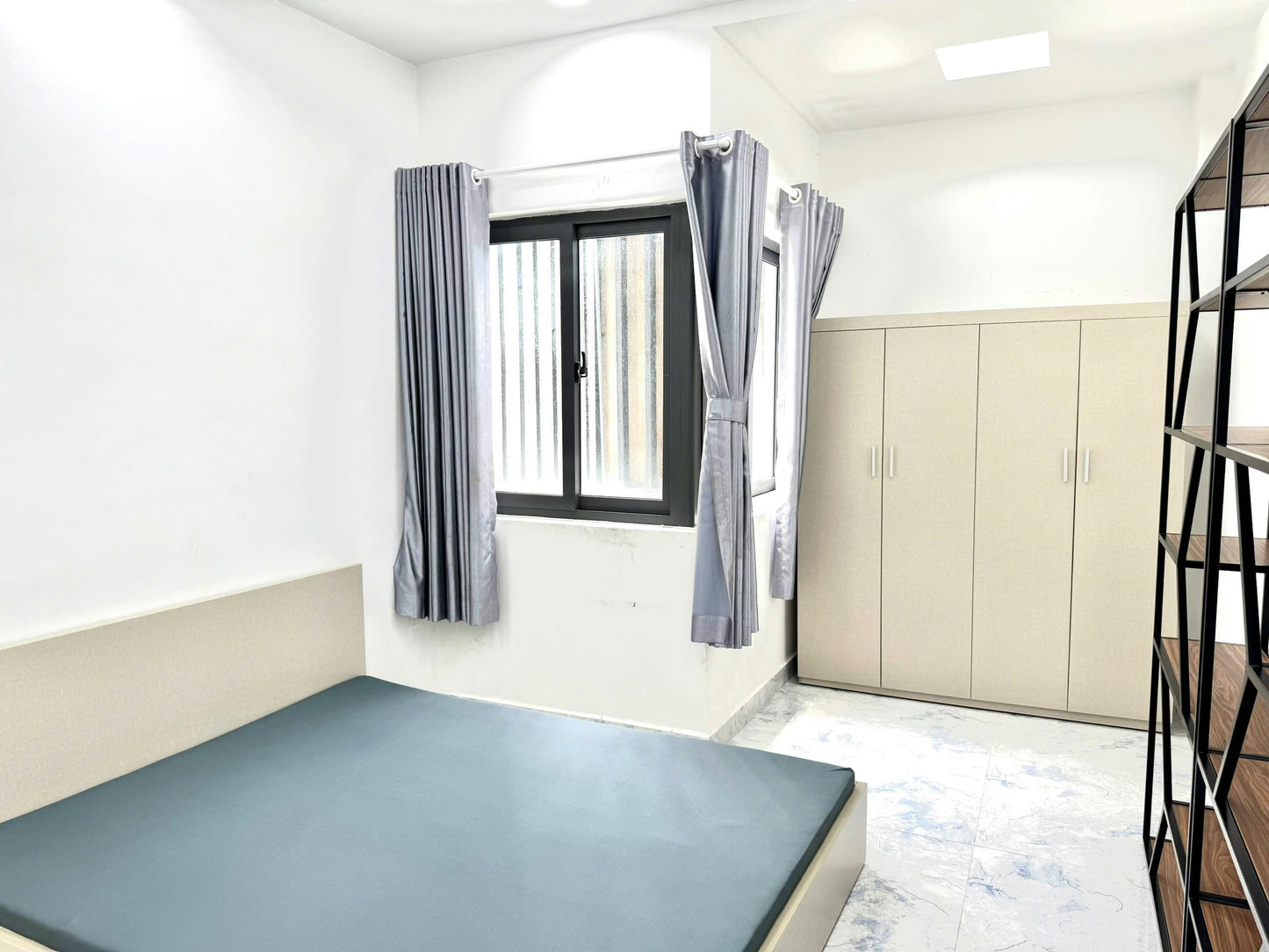 [008625]LLQSTUSK-NM02