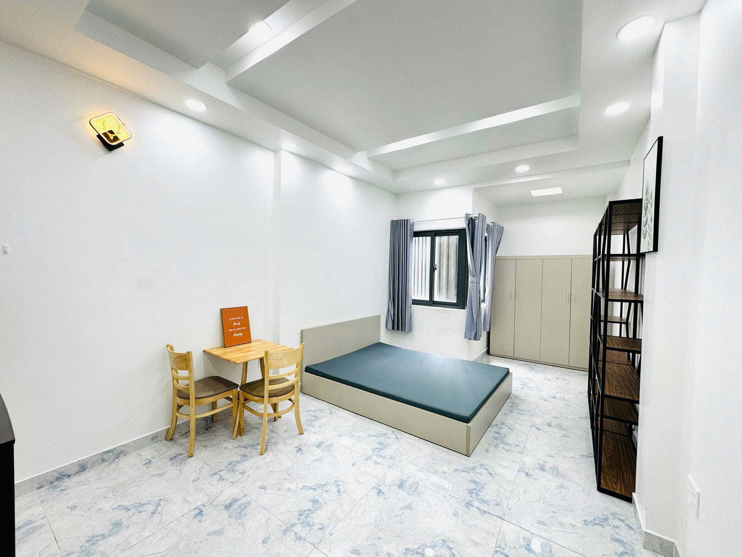 [008625]LLQSTUSK-NM02