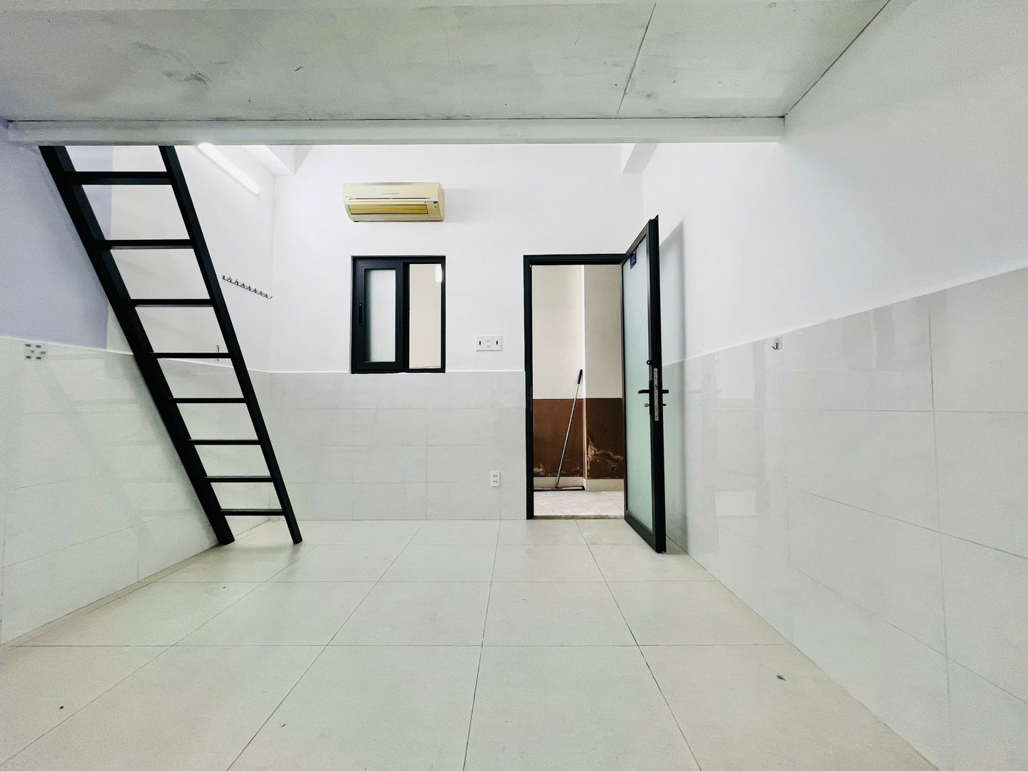 [009671]CHDUPST-NM01