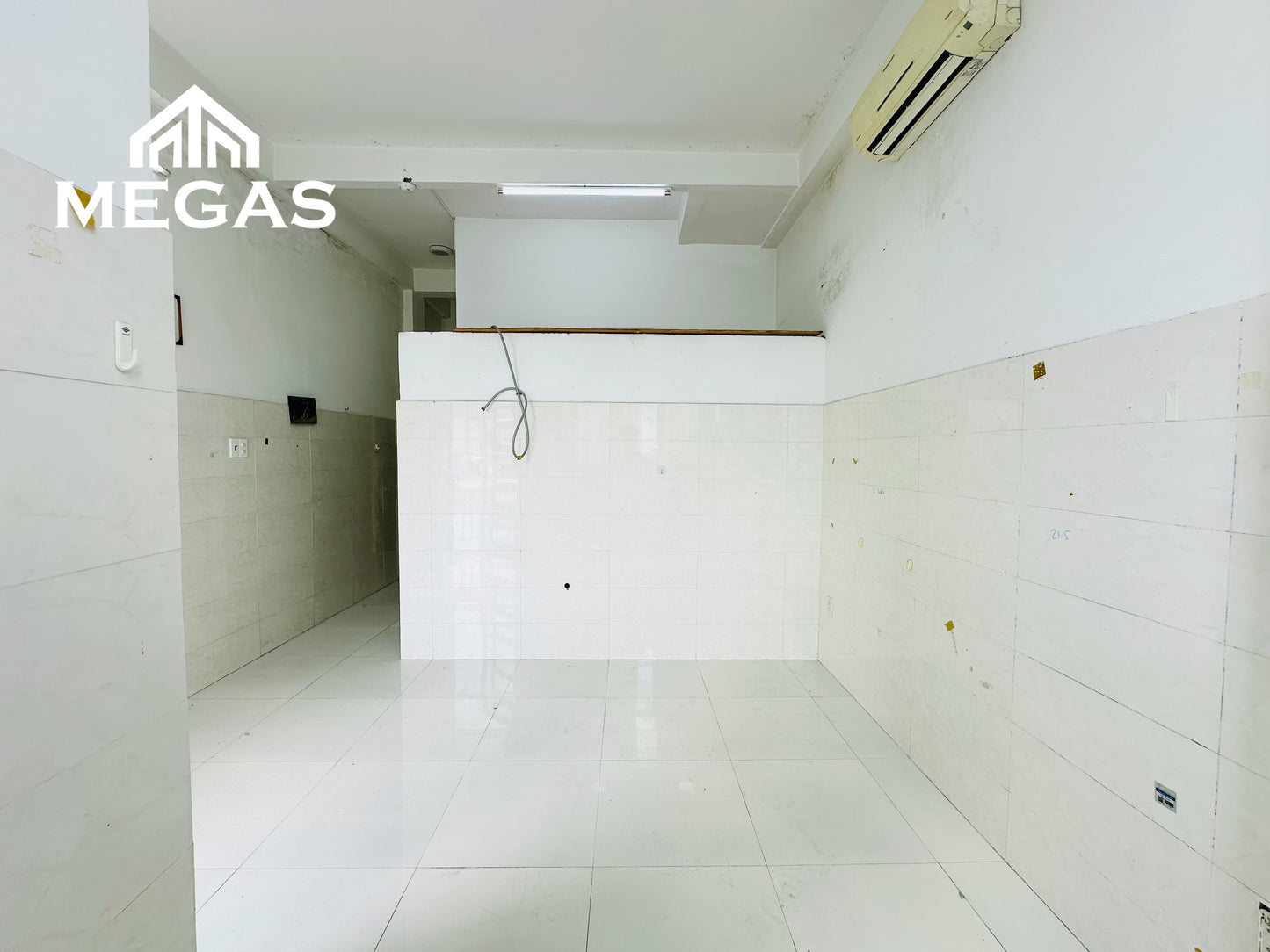 [009691]NNKTSTUBC-NM02