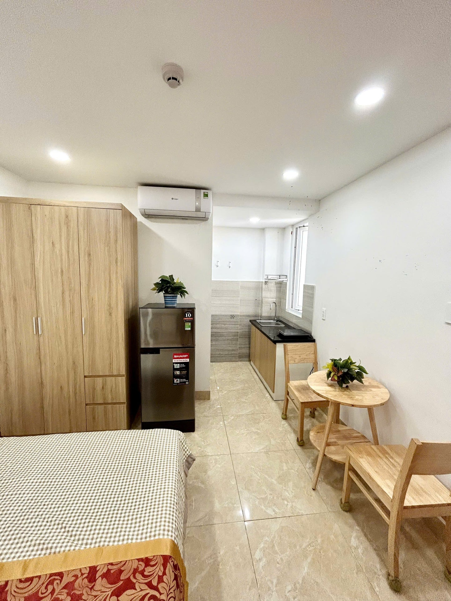 [008865]BGSTUST-NM01