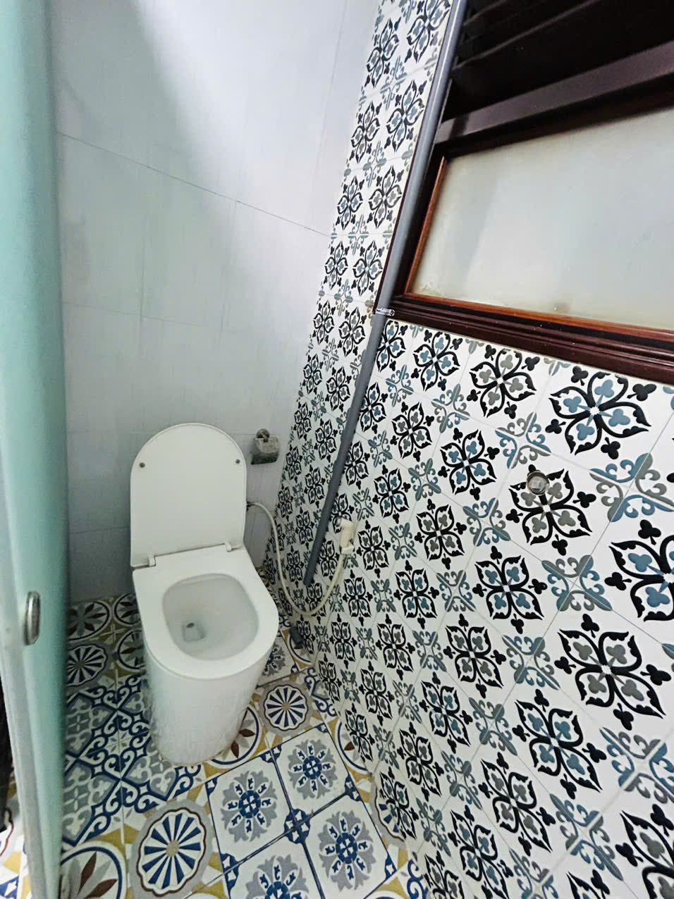 [008995]XHSTUST-NM01