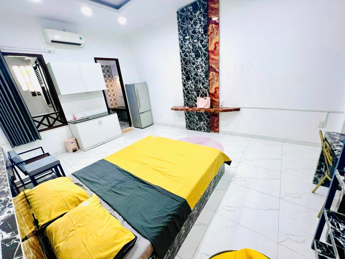 [008995]XHSTUST-NM01