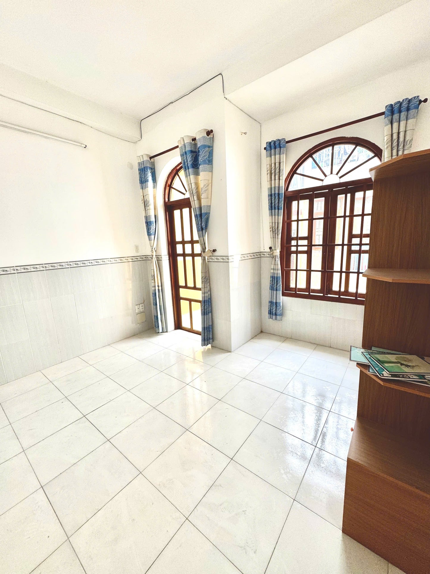 [009125]NSHLSTUBC-NM01