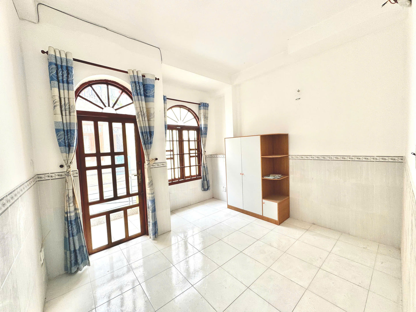 [009125]NSHLSTUBC-NM01