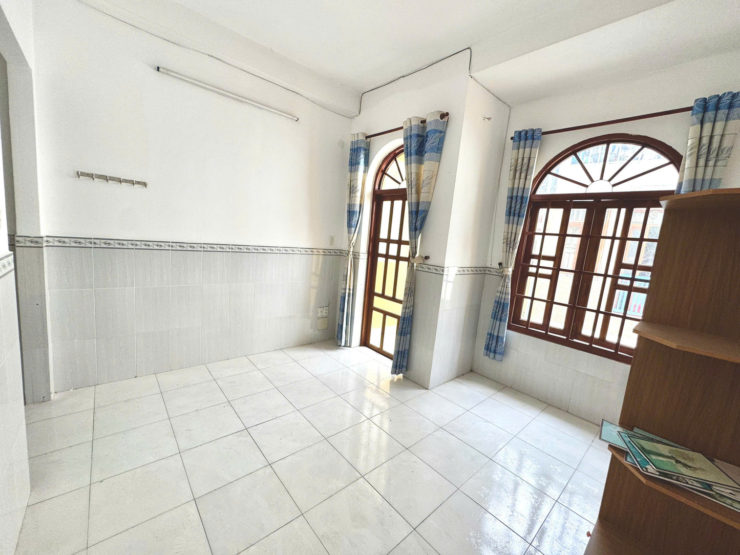 [009125]NSHLSTUBC-NM01