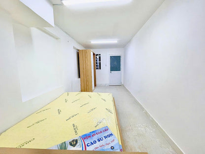 [008935]STSTUST-NM01