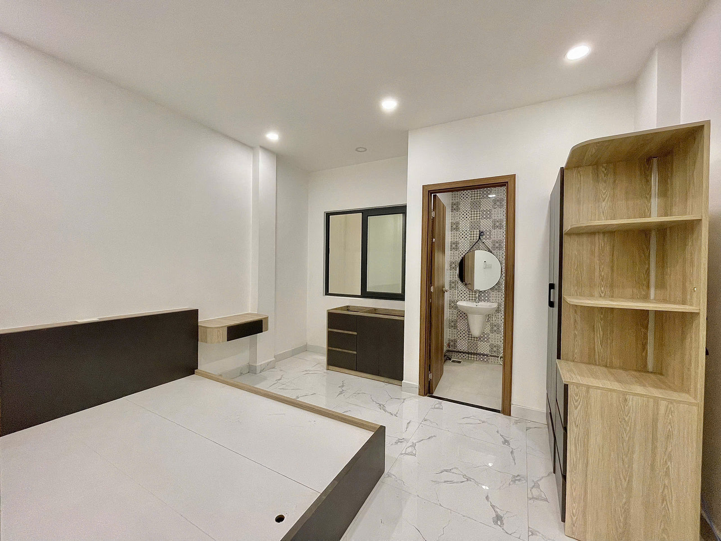 [009165]TSSTUST-NM01