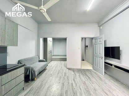 [008715]CMT81PNBC-NM01