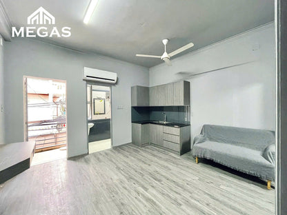 [008715]CMT81PNBC-NM01