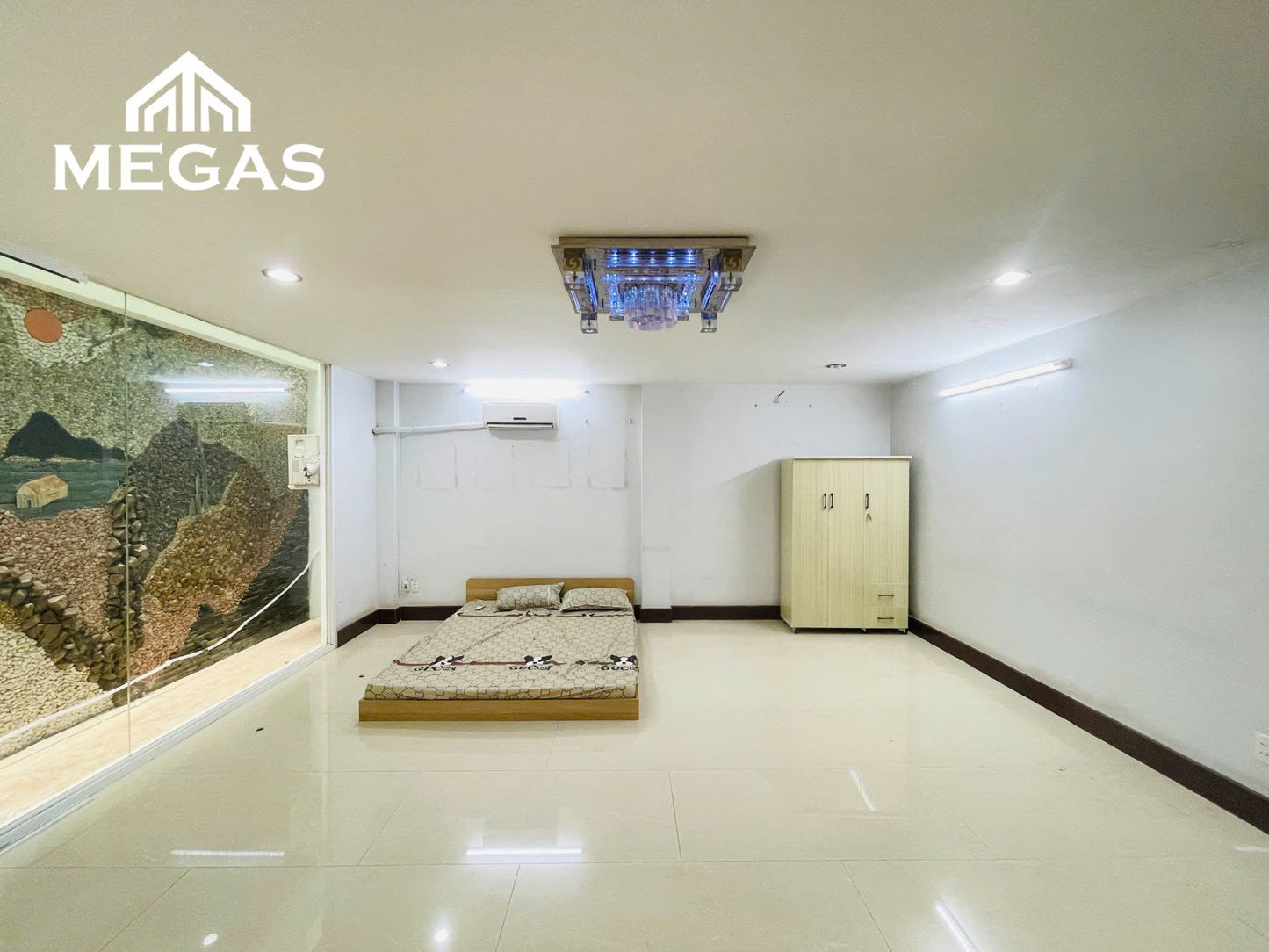 [009335]HBDSTUST-NM02