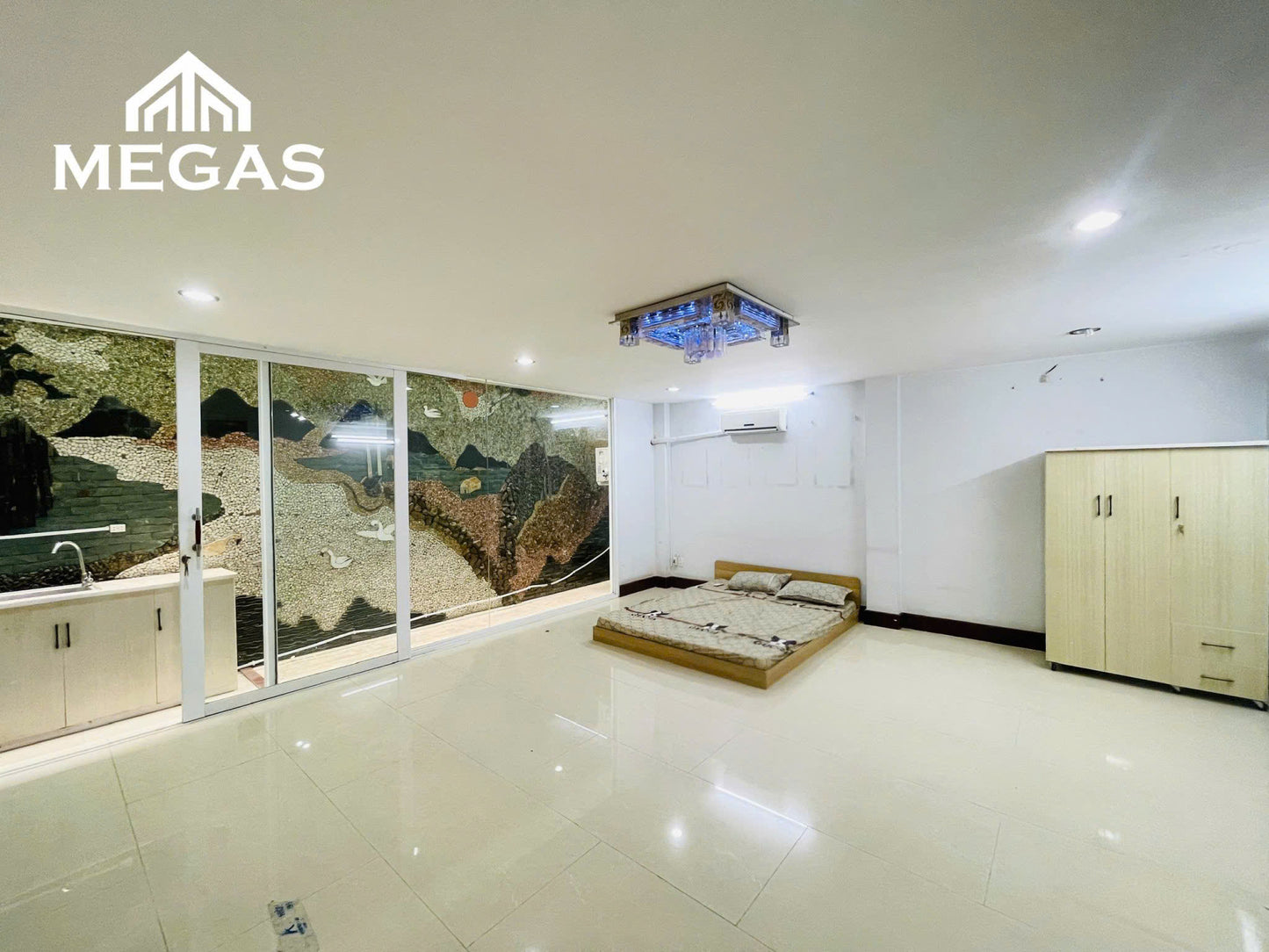 [009335]HBDSTUST-NM02