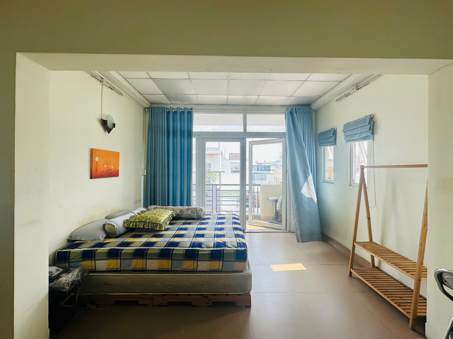 [009385]PVHSTUBC-NM01