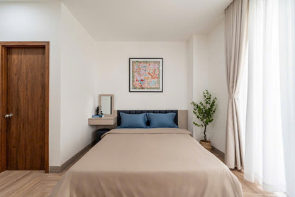 [008745]UTSTUBC-NM01