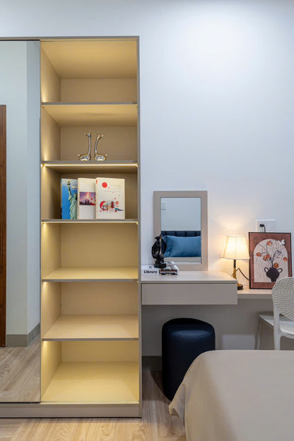 [008755]UTSTUST-NM02