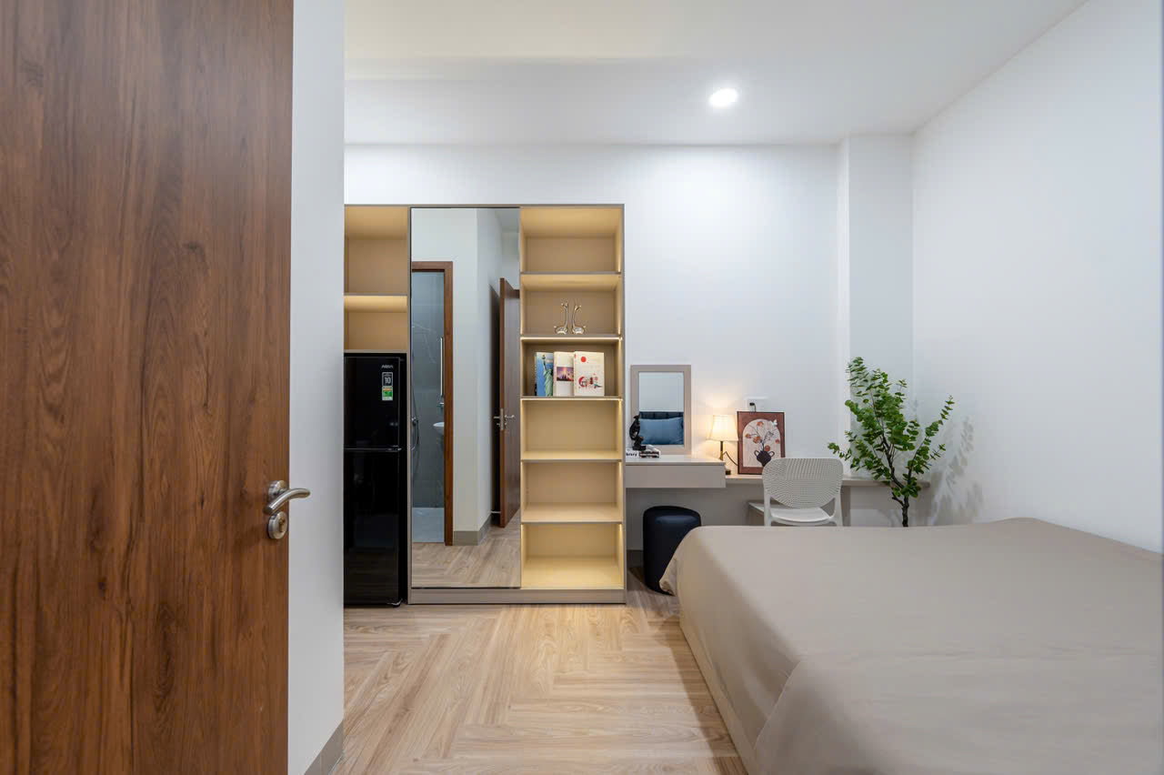 [008755]UTSTUST-NM02