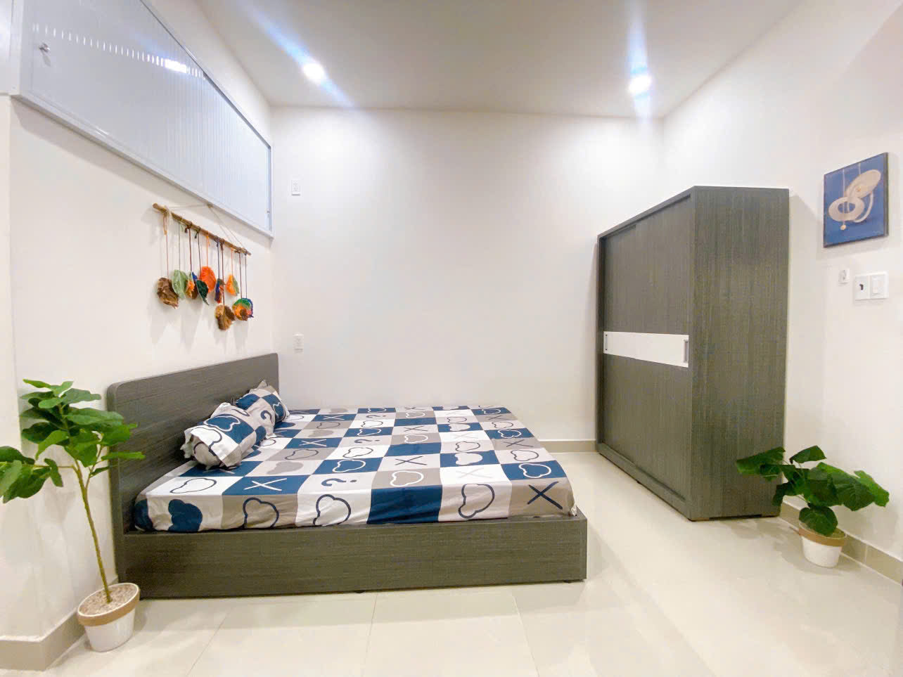 [008365]VTTSTUST-NM01