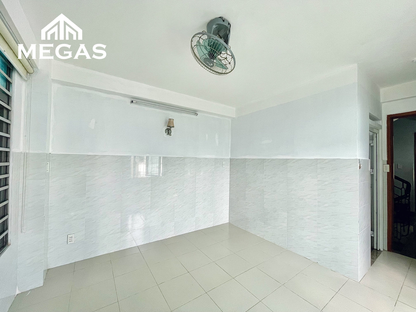 [009915]TVDSTUBC-NM02