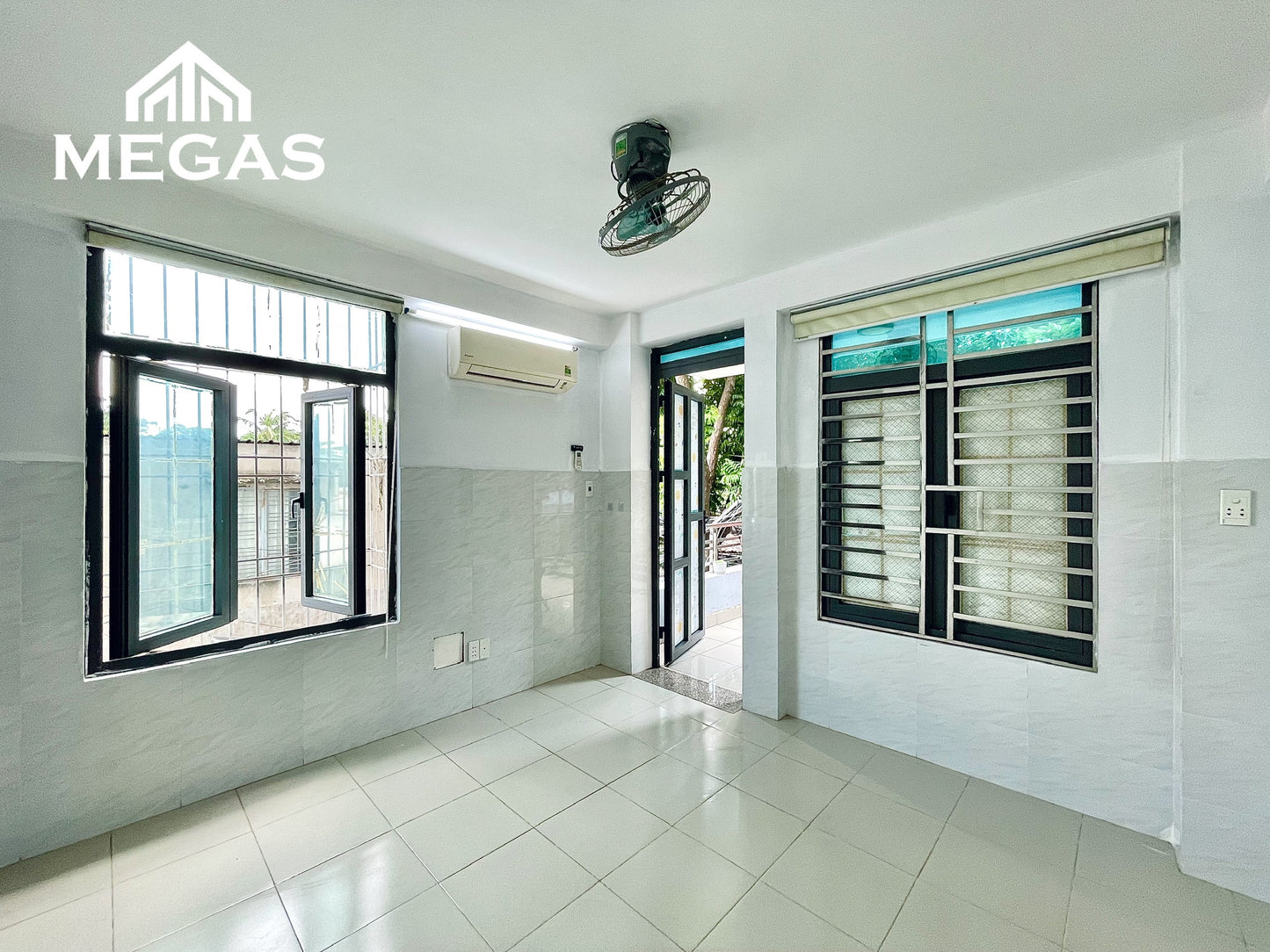 [009915]TVDSTUBC-NM02