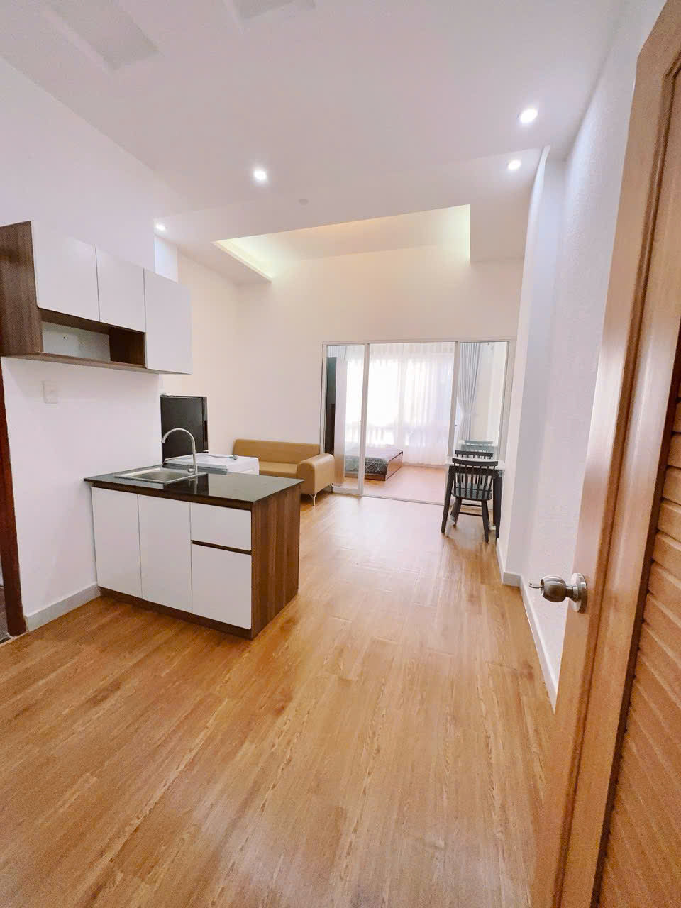 [008785]SDSTUSK-NM01