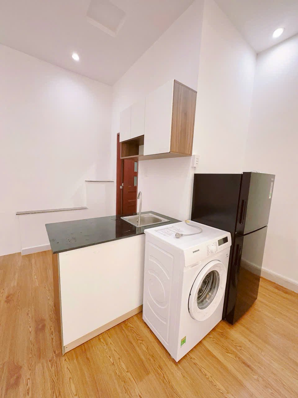 [008785]SDSTUSK-NM01