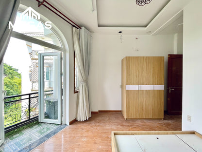 [009725]TTTSTUBC-NM01