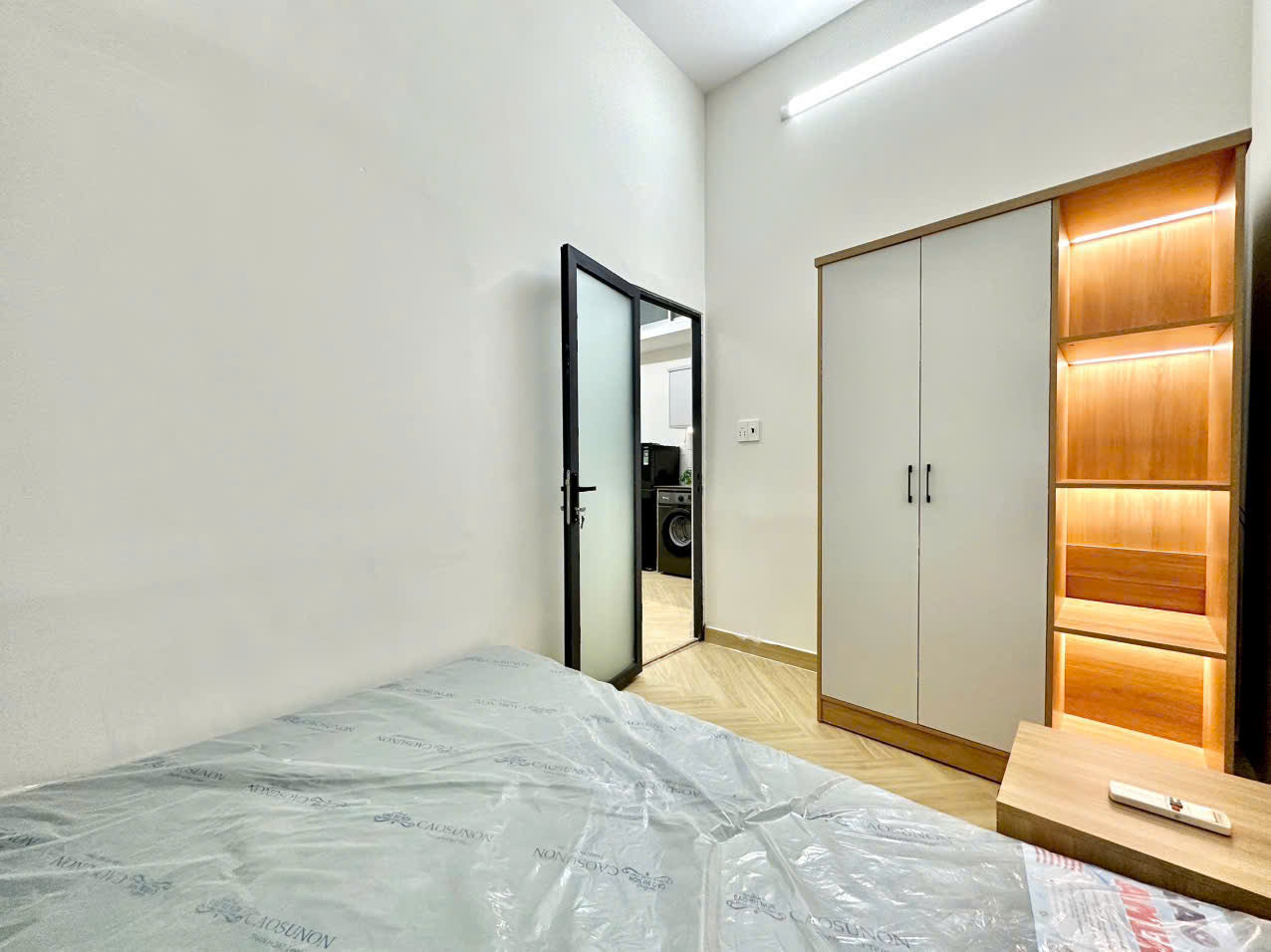 [008795]DN2PNST-LG01