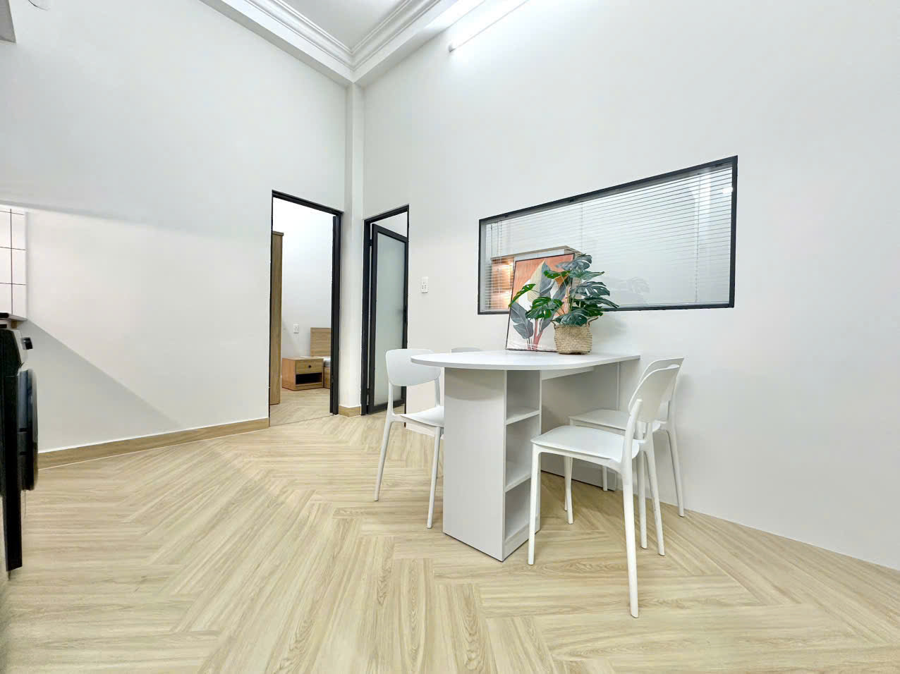 [008795]DN2PNST-LG01