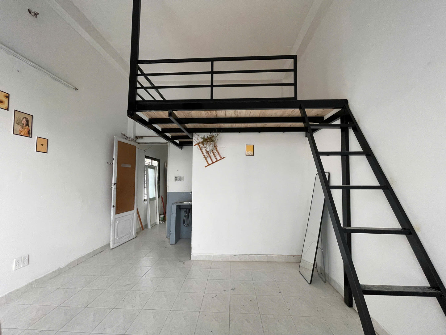 [009795]TVHDUPBC-NM01