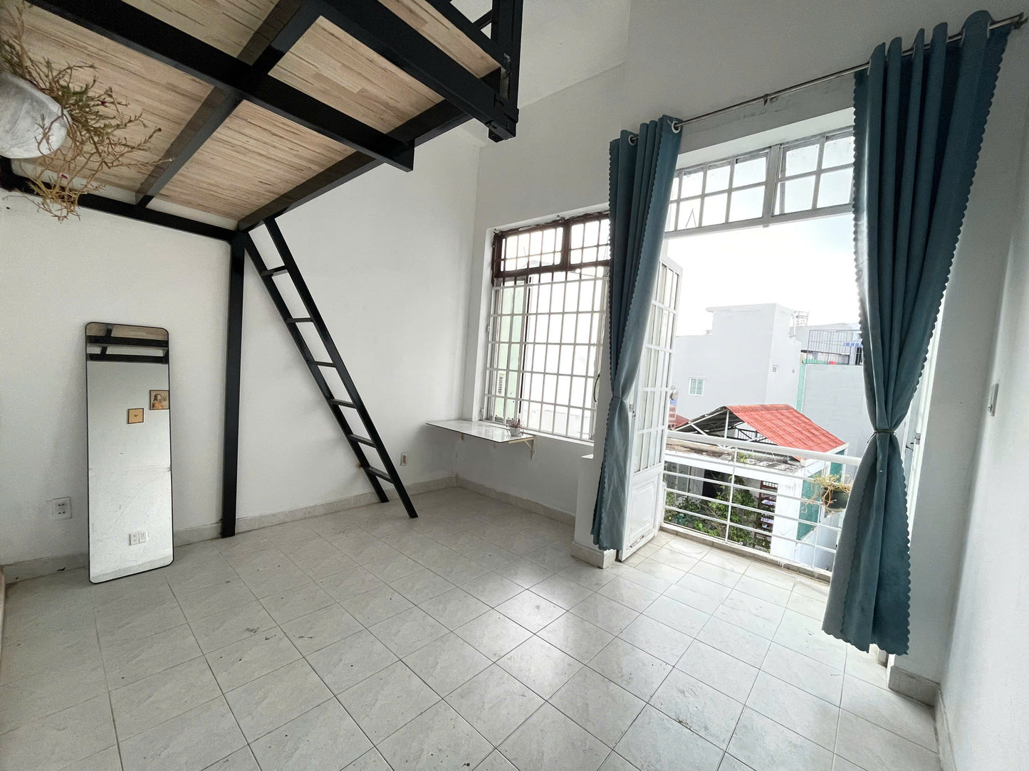 [009795]TVHDUPBC-NM01