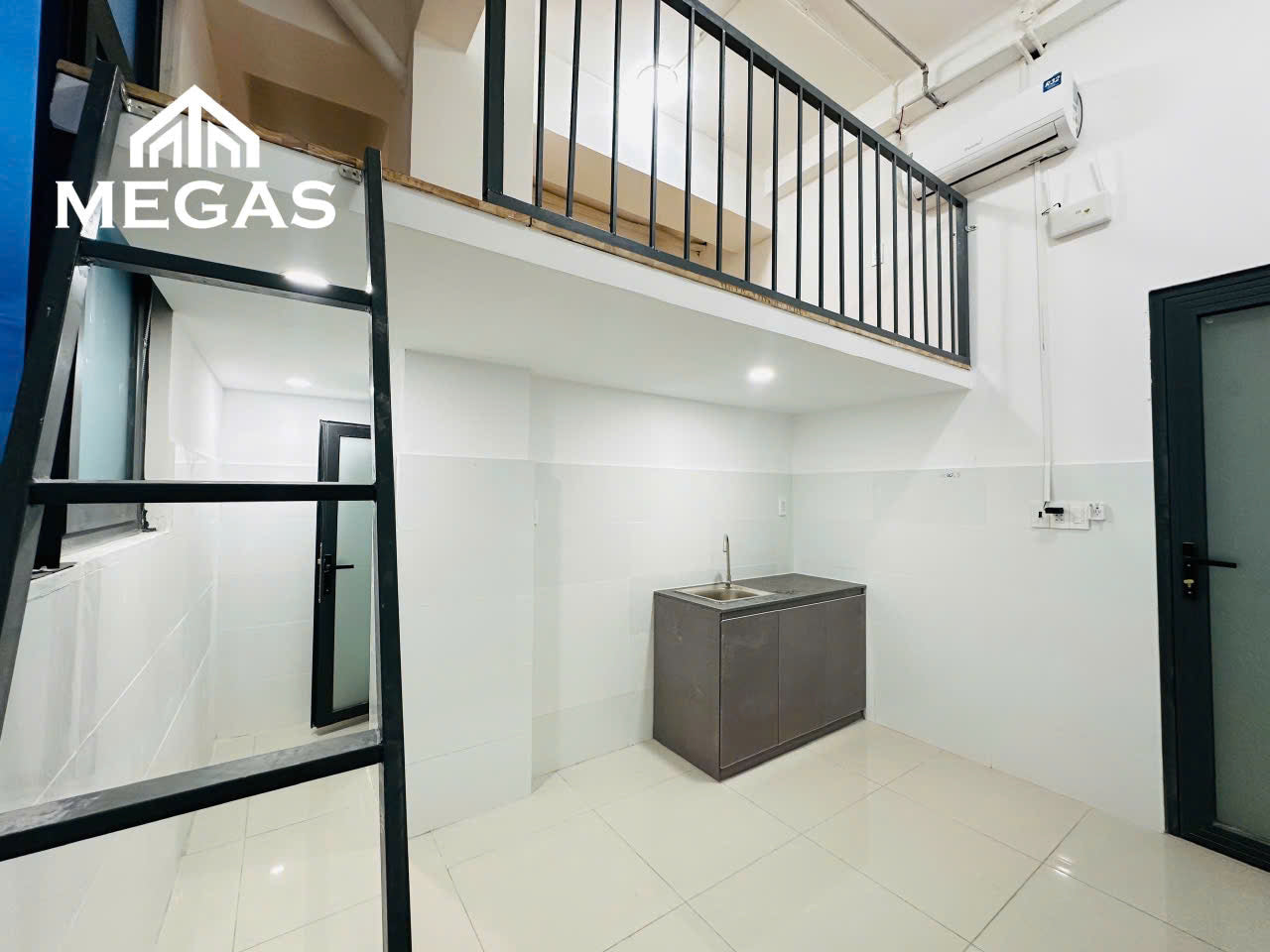 [010071]HBDUPST-NM01