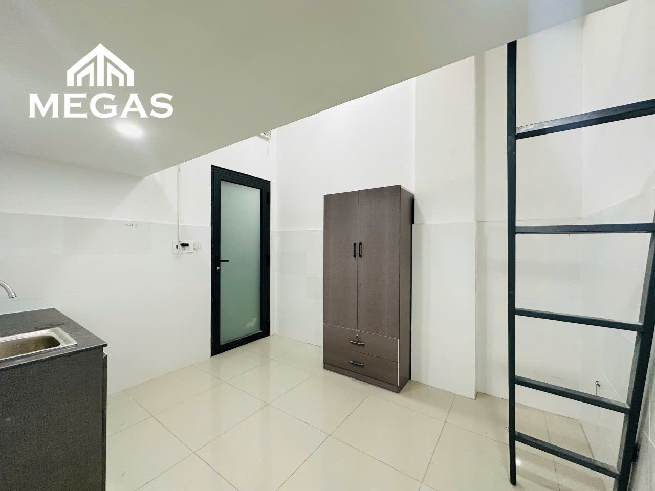 [010071]HBDUPST-NM01