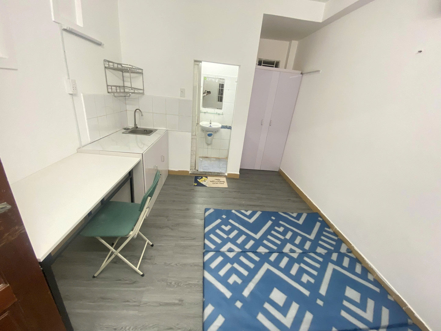 [009935]TVSTUST-SM01